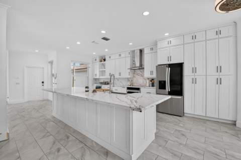 7001 Chesapeake Circle, Boynton Beach FL - photo 9 of 52