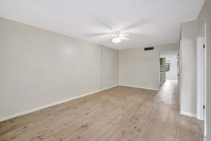 2 bedroom Condominium at 917 NE 16th Avenue #7, Crossroads Condo, Fort Lauderdale — photo 2