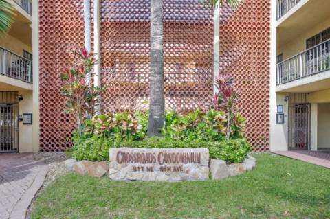 917 NE 16th Avenue #7, Fort Lauderdale FL - photo 24 of 39