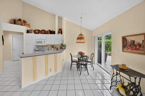 2640 Cayenne Avenue, Cooper City FL - photo 23 of 49