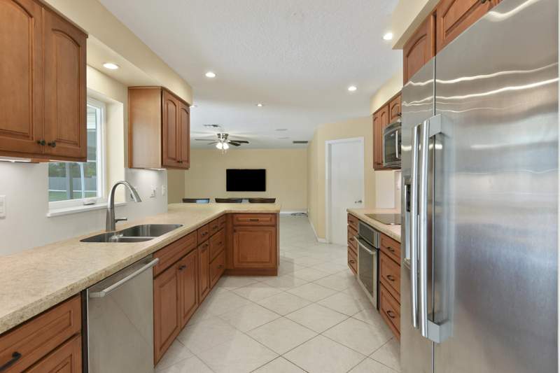 3 bedroom Single Family Residence at 1934 SE Tickridge Road, South Port St Lucie Unit 6, Port St. Lucie — photo 5