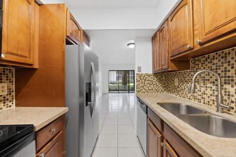 9503 NW 2nd Place #3-B, Coral Springs FL - photo 7 of 22