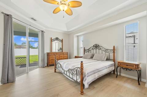1043 SW Idol Avenue, Port St. Lucie FL - photo 18 of 57