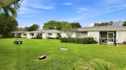 1061 NW 85th Terrace #A111, Plantation FL - photo 16 of 17