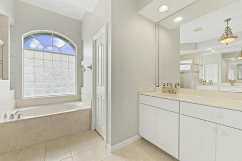 1043 SW Idol Avenue, Port St. Lucie FL - photo 24 of 57