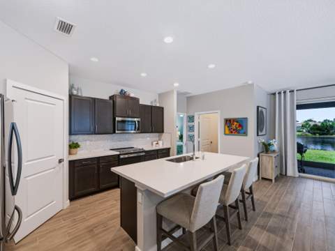4600 NW Exchange Avenue, Jensen Beach FL - photo 7 of 17
