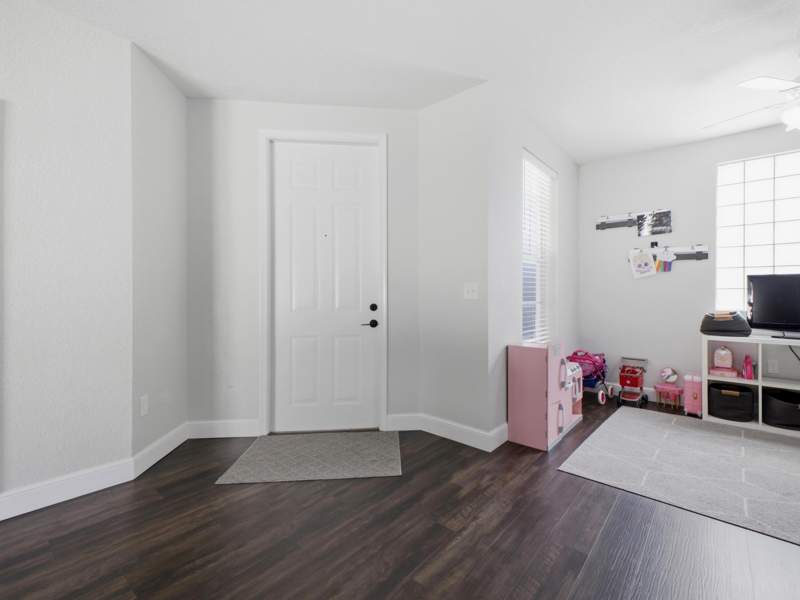 4 bedroom Single Family Residence at 5676 Azalea Circle, Victoria Woods, West Palm Beach — photo 4