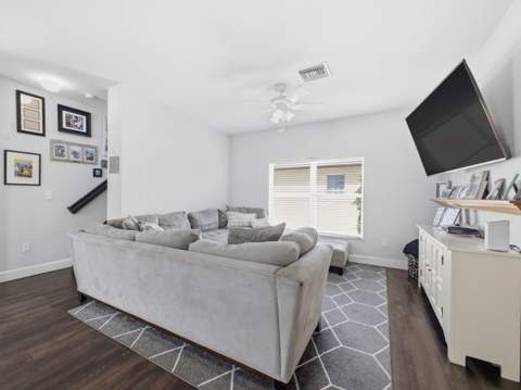 5676 Azalea Circle, West Palm Beach FL - photo 7 of 47