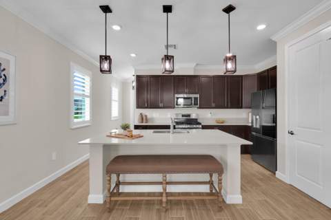 735 SE Woodbine Road, Port St. Lucie FL - photo 12 of 57