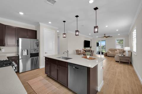 735 SE Woodbine Road, Port St. Lucie FL - photo 15 of 57