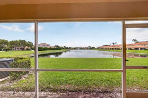 3071 Waddell Avenue, West Palm Beach FL - photo 13 of 41
