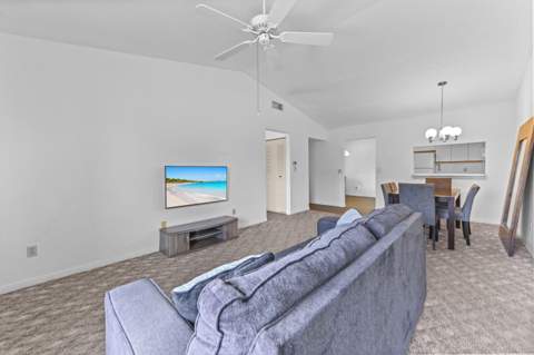 4717 Lucerne Lakes Boulevard #201, Lake Worth FL - photo 6 of 29