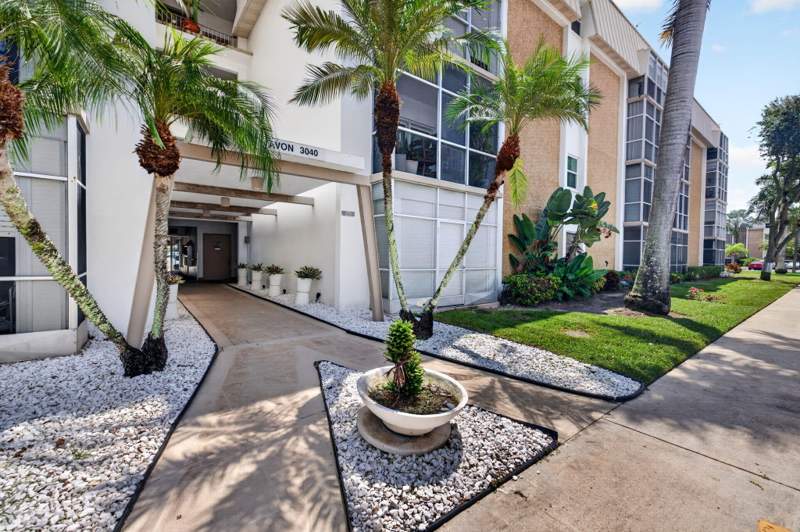 1 bedroom Condominium at 3040 NE 16th Avenue #110, River Shores Condo, Oakland Park — photo 3
