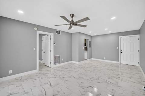 3040 NE 16th Avenue #110, Oakland Park FL - photo 9 of 33
