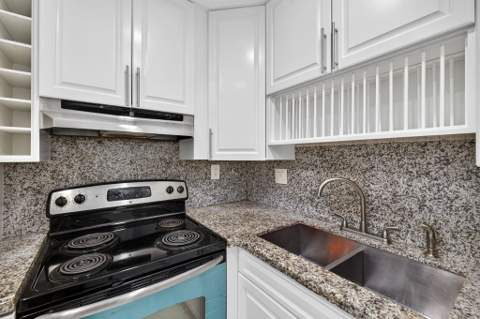 3040 NE 16th Avenue #110, Oakland Park FL - photo 15 of 33