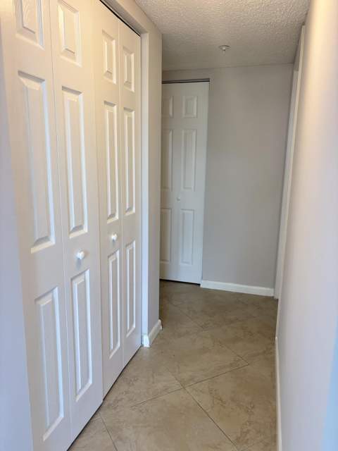 2640 S University Drive #305, Davie FL - photo 19 of 34