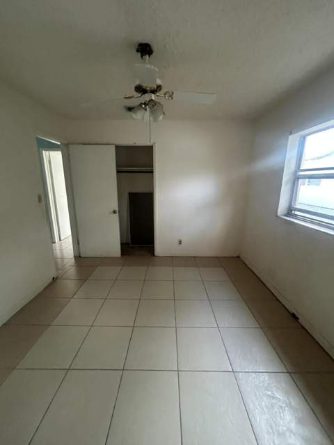 6831 Scott Street, Hollywood FL - photo 11 of 14