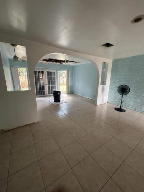 6831 Scott Street, Hollywood FL - photo 6 of 14