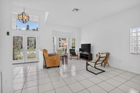 15891 SW 14th Street, Pembroke Pines FL - photo 6 of 52
