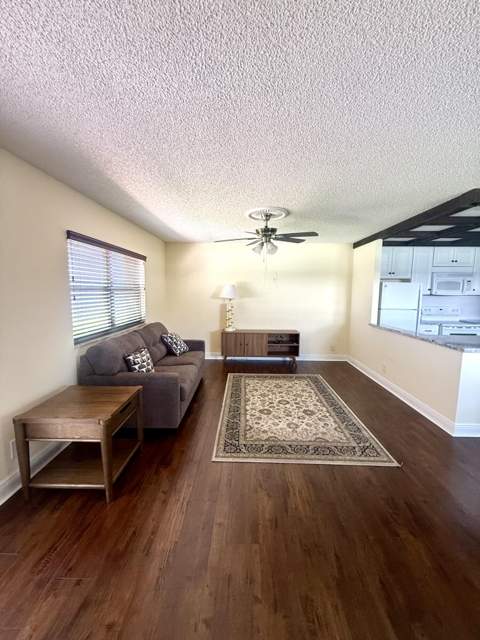 34 Valencia B, Delray Beach FL - photo 6 of 30