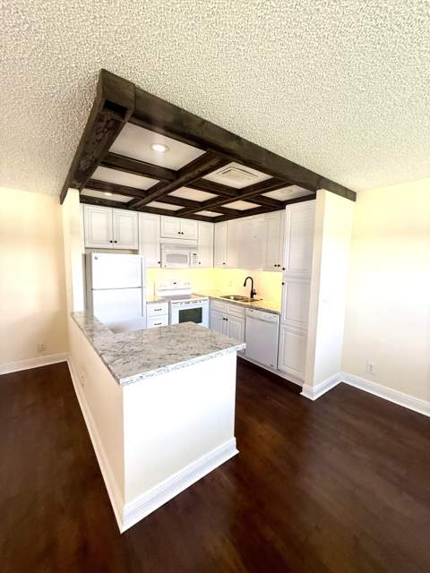 34 Valencia B, Delray Beach FL - photo 9 of 30