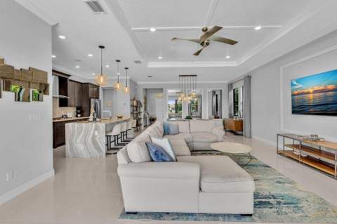 12143 S Baypoint Circle, Parkland FL - photo 18 of 119