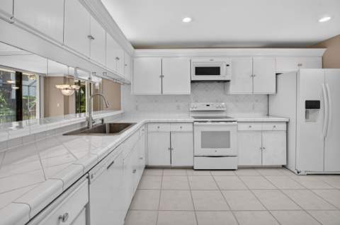 5726 Fox Hollow Drive #G, Boca Raton FL - photo 15 of 40