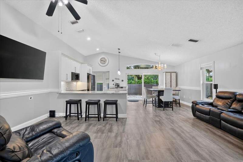 3 bedroom Single Family Residence at 5435 NW 50th Court, Wiles/Butler Plat One, Coconut Creek — photo 5