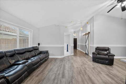 5435 NW 50th Court, Coconut Creek FL - photo 8 of 44