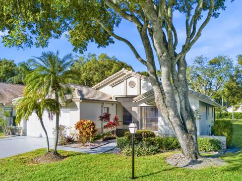 8901 Boatswain Drive, Boynton Beach FL - photo 6 of 104
