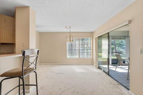 3237 Perimeter Drive #2512, Greenacres FL - photo 7 of 33