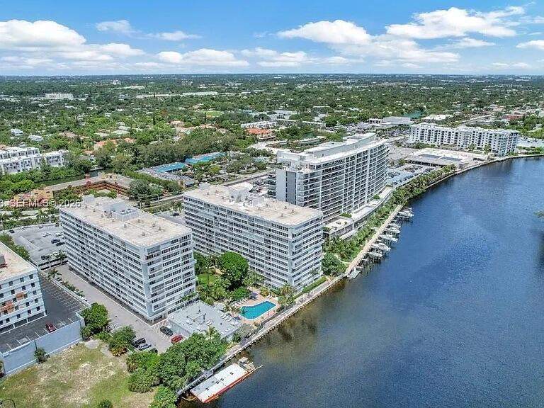 2 bedroom Condominium at 1170 N Federal Highway #1110, East Point Towers Condo, Fort Lauderdale — photo 4