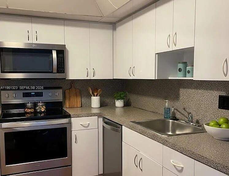 2 bedroom Condominium at 1170 N Federal Highway #1110, East Point Towers Condo, Fort Lauderdale — photo 5