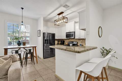159 SW 7th Court, Pompano Beach FL - photo 11 of 58
