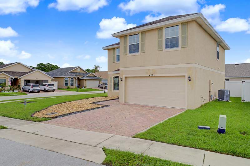 4 bedroom Single Family Residence at 416 Seafoam Circle, Morningside Palm Breezes Club Phase 2A, Fort Pierce — photo 2