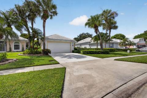 8390 E Garden Oaks Circle, Palm Beach Gardens FL - photo 23 of 109