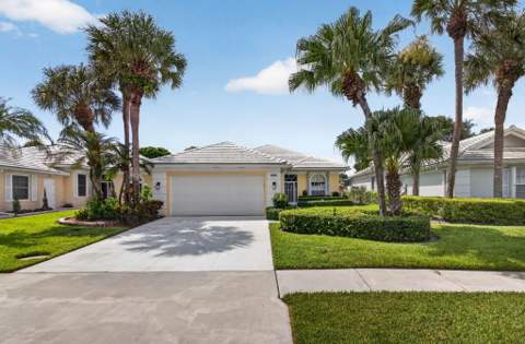 8390 E Garden Oaks Circle, Palm Beach Gardens FL - photo 24 of 109