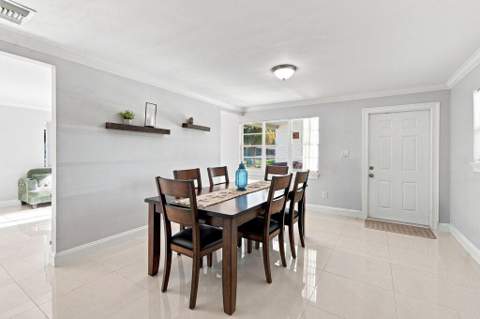 809 N 22nd Street, Fort Pierce FL - photo 8 of 30