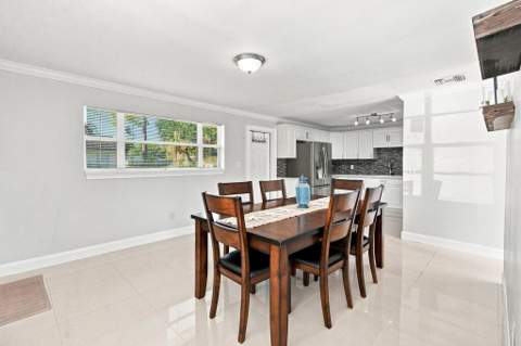 809 N 22nd Street, Fort Pierce FL - photo 10 of 30