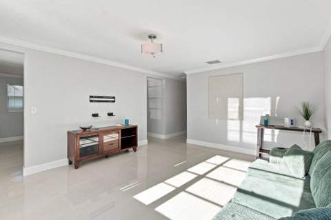 809 N 22nd Street, Fort Pierce FL - photo 12 of 30