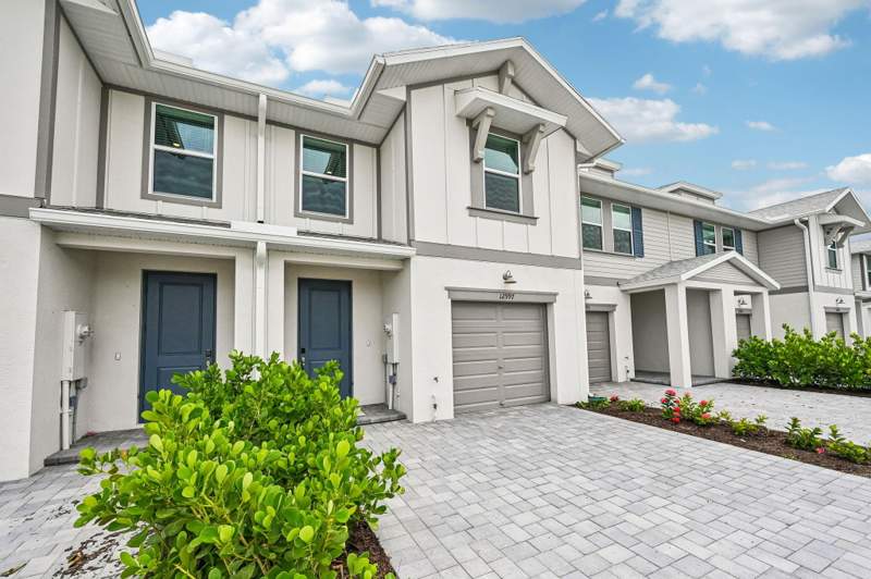 3 bedroom Townhouse at 12997 SW Forli Way, Central Park, Port St. Lucie — photo 5