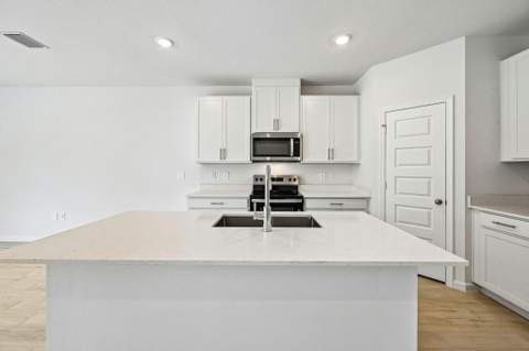12997 SW Forli Way, Port St. Lucie FL - photo 13 of 39