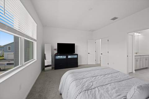 5001 N Longwood Lake Square, Westlake FL - photo 16 of 40