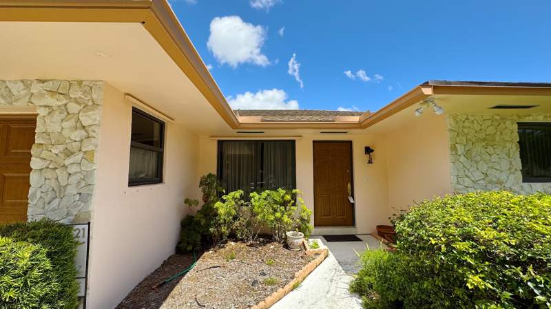 2 bedroom Single Family Residence at 309 SE 4th Street, Hollywood Center Amen Plat, Dania Beach — photo 5