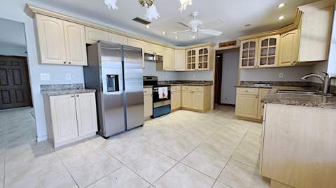 309 SE 4th Street, Dania Beach FL - photo 14 of 67