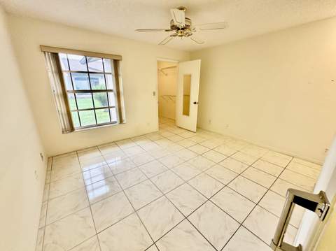 5483 Viburnum Circle, Delray Beach FL - photo 24 of 47