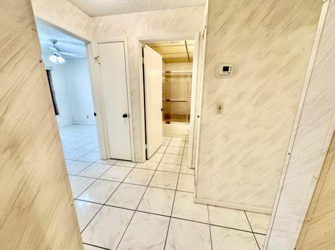 5483 Viburnum Circle, Delray Beach FL - photo 13 of 47