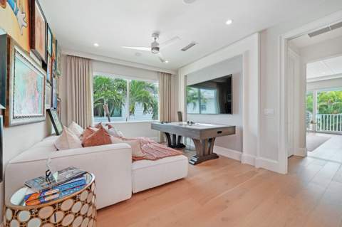 436 NE Wavecrest Way, Boca Raton FL - photo 22 of 68