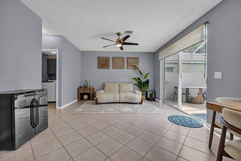 7835 Rockport Circle, Lake Worth FL - photo 12 of 43