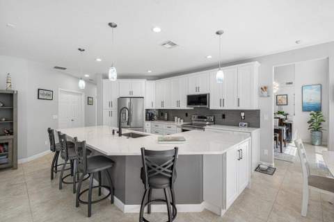 4756 S Classical Boulevard, Delray Beach FL - photo 17 of 44